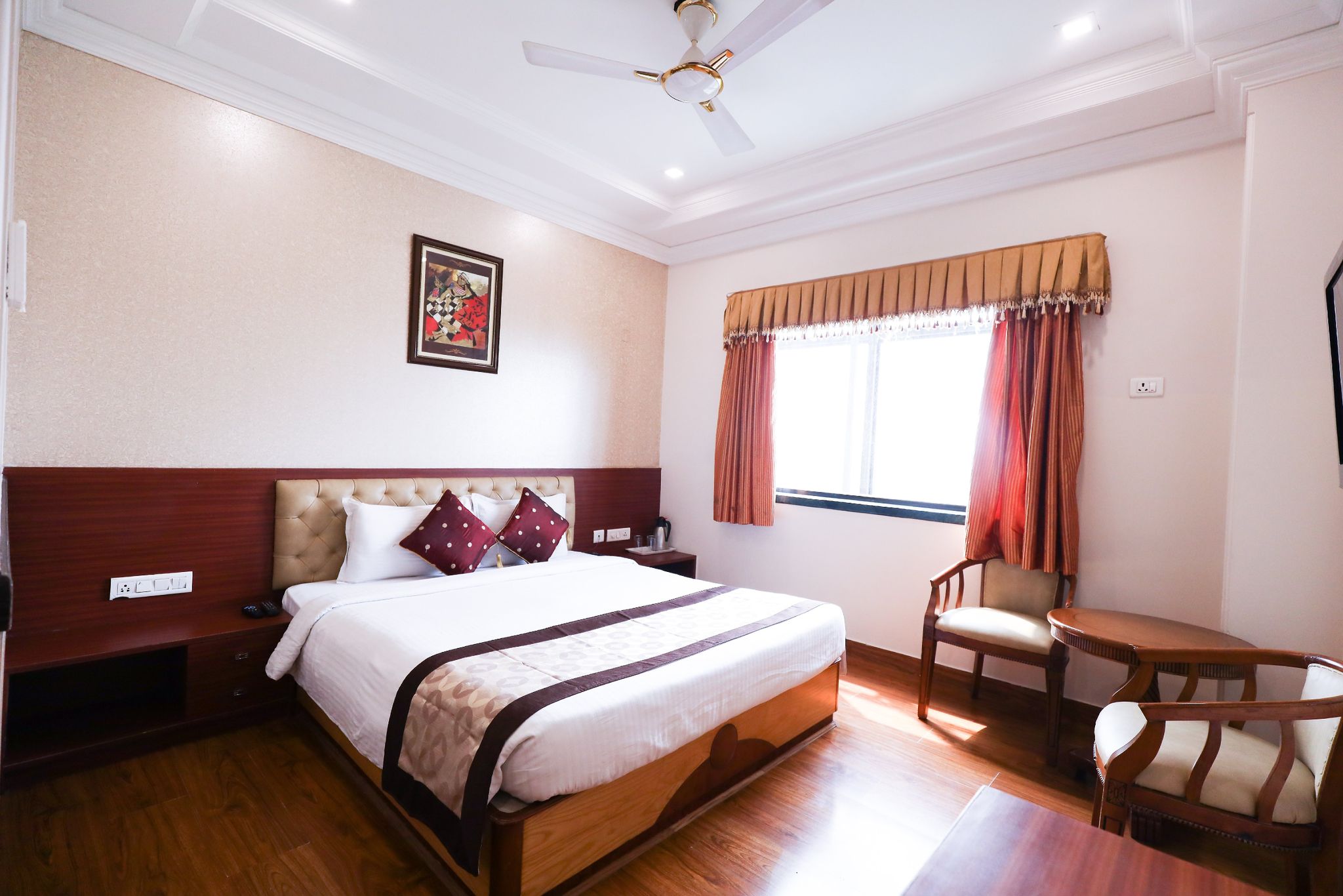 Wingston A Treehouse Hotel- Mathura Deluxe 3