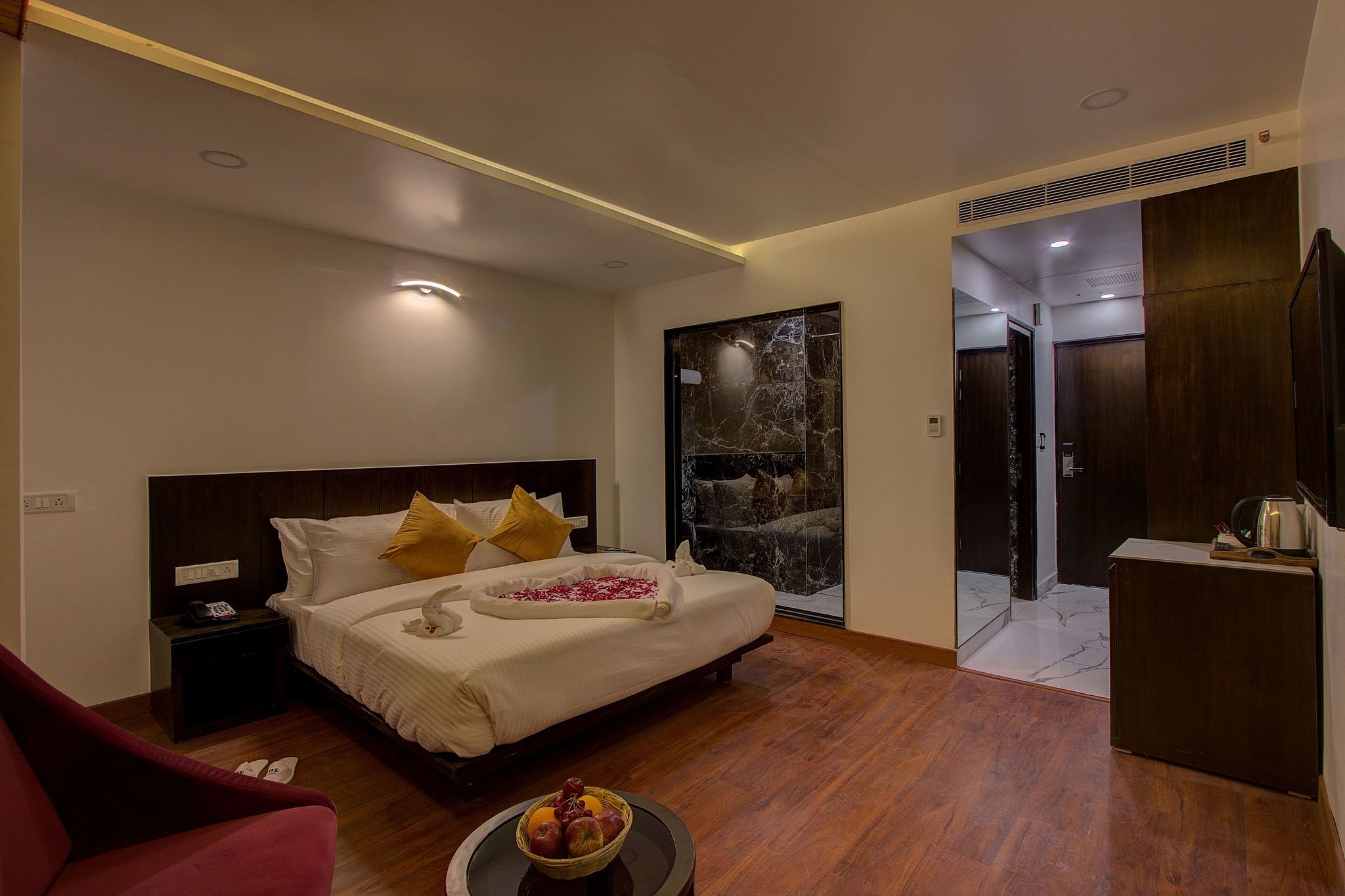 Woodrock Luxury Boutique Hotel Deluxe Room 3