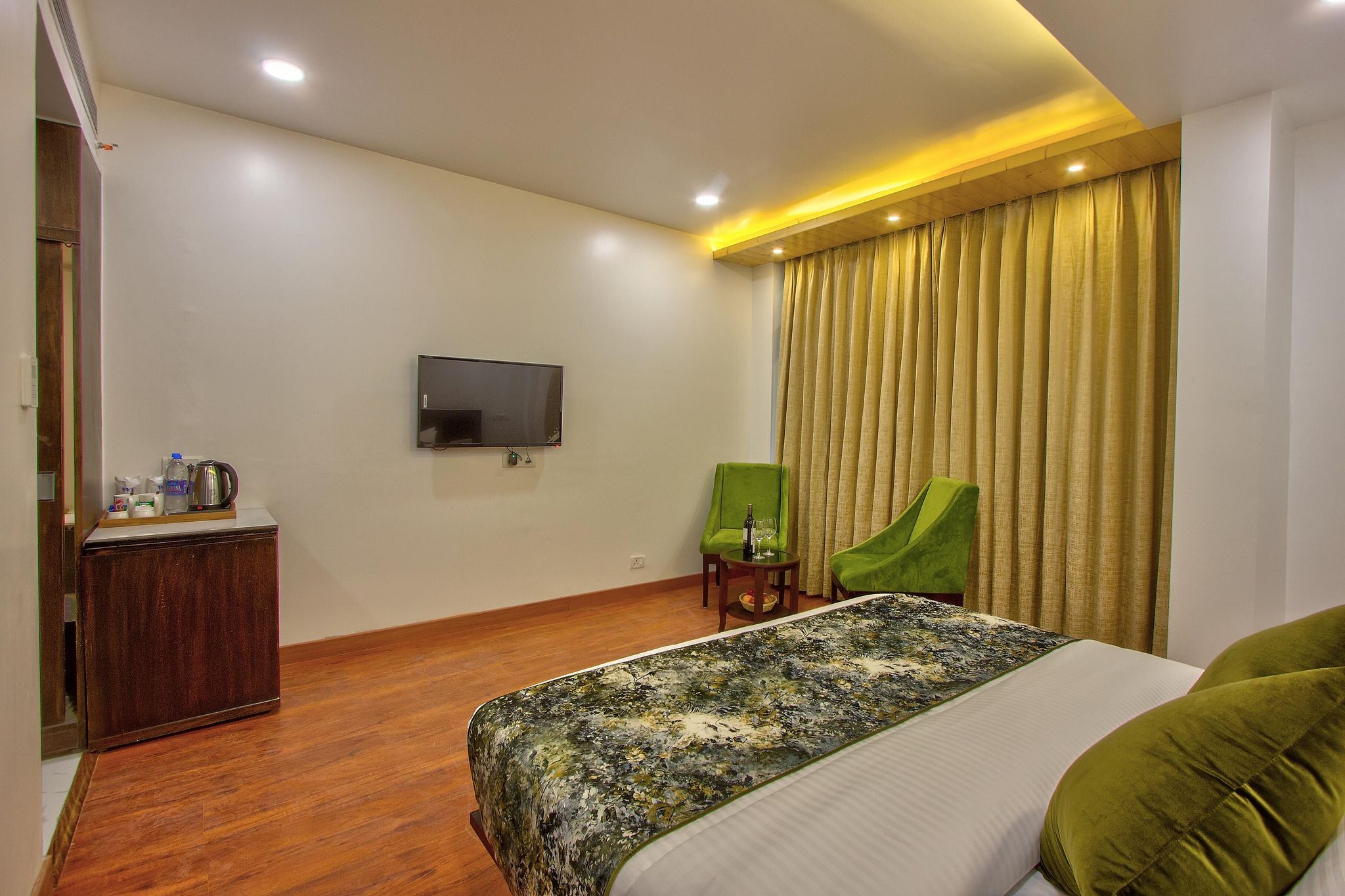 Super Deluxe with Balcony