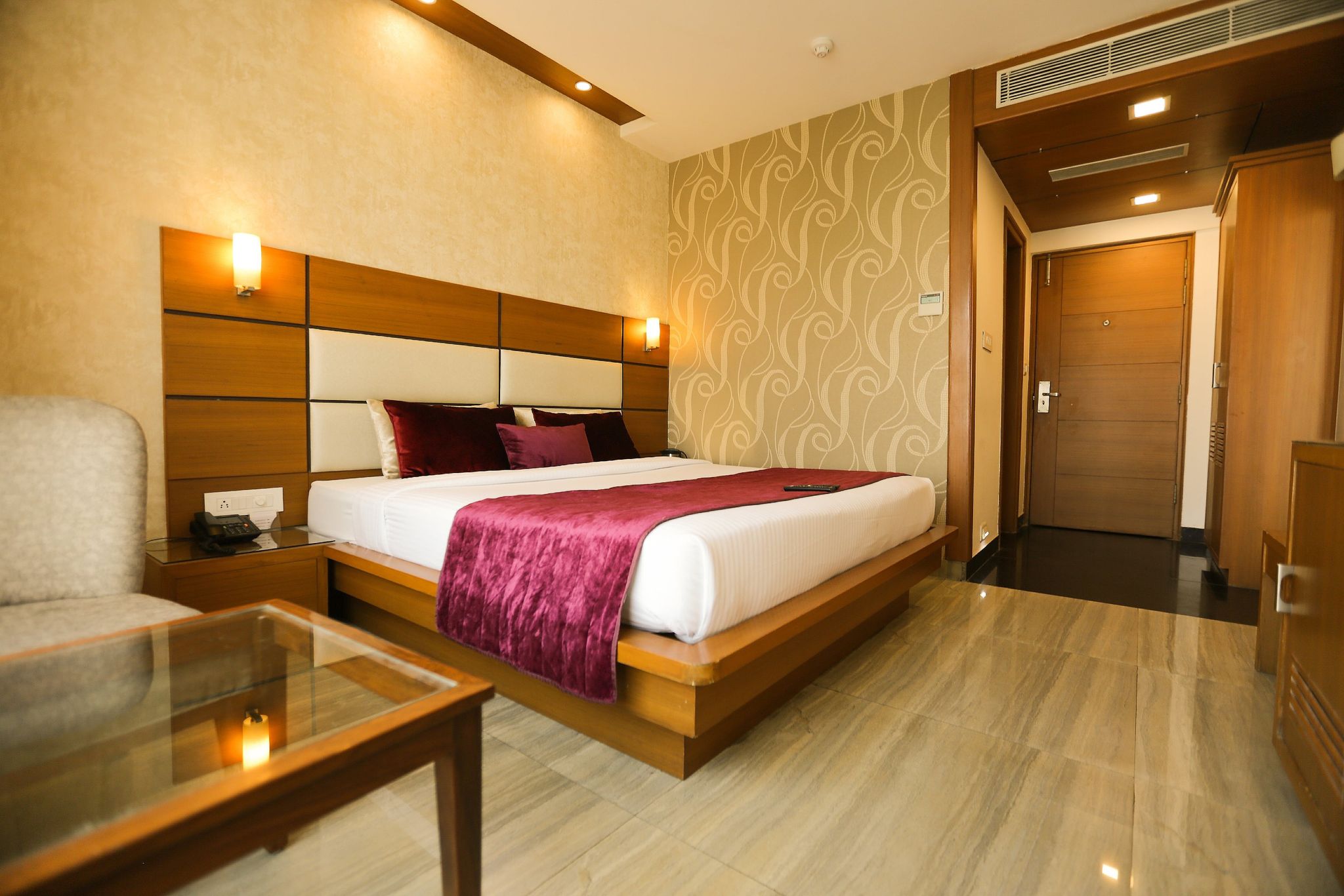 Hotel Coral Star Coral Silver Room with Work Desk 15