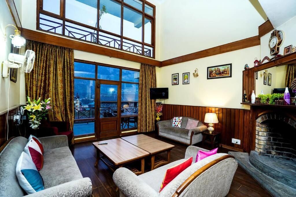 Emiliana cottage