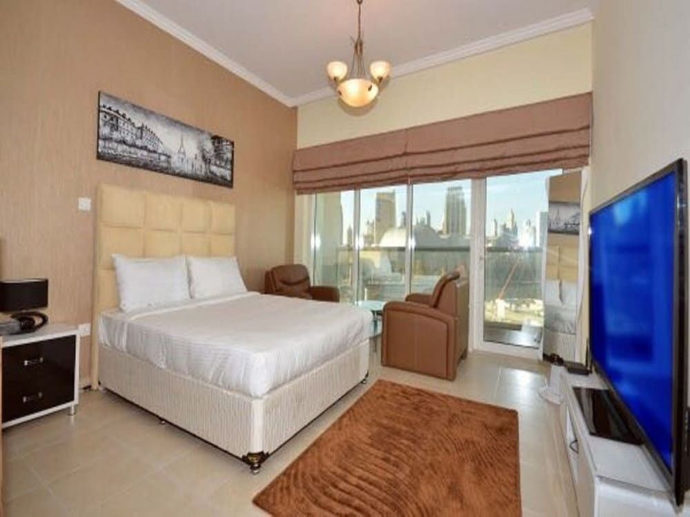 undefined Studio Close to Dubai Mall Burj Khalifa