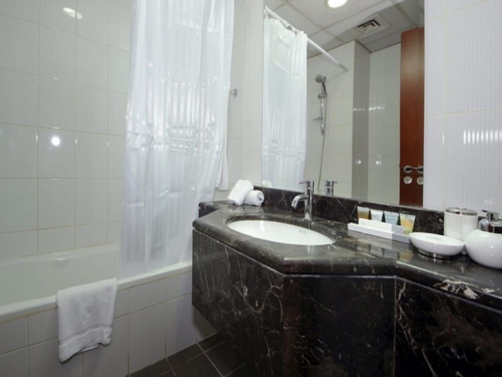 undefined Studio Close to Dubai Mall Burj Khalifa 8