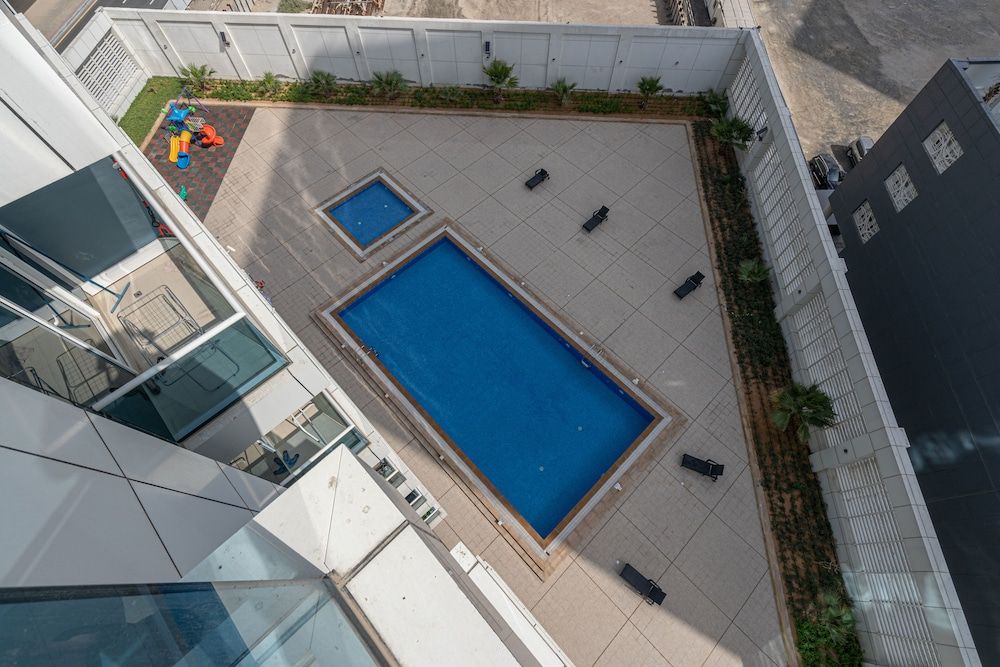 undefined HiGuests - Safeer Tower 1 4