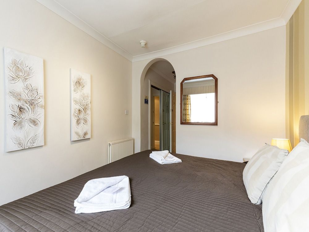 Arden Guest House, Craigmillar Castle Edinburgh Standard Double Room, 1 Double Bed