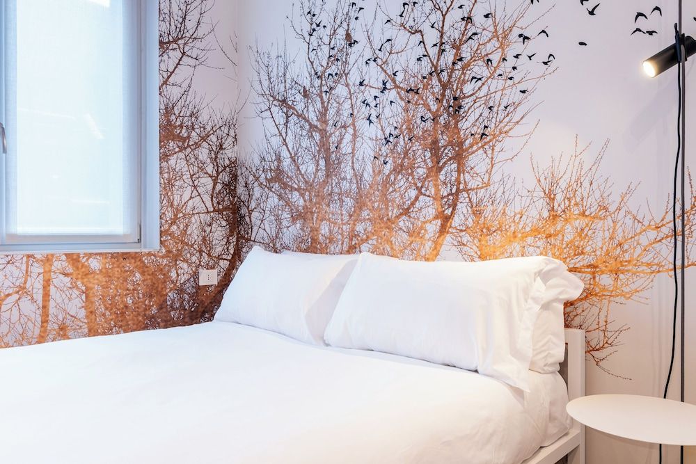 undefined easyhomes - City Centre Suites 8