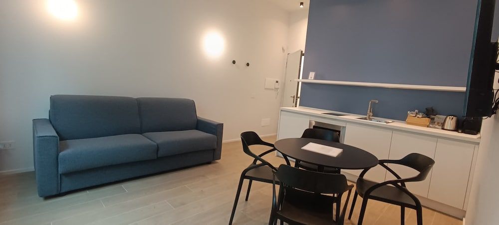 easyhomes - City Centre Suites Apartment, 1 Double Bed with Sofa bed 23