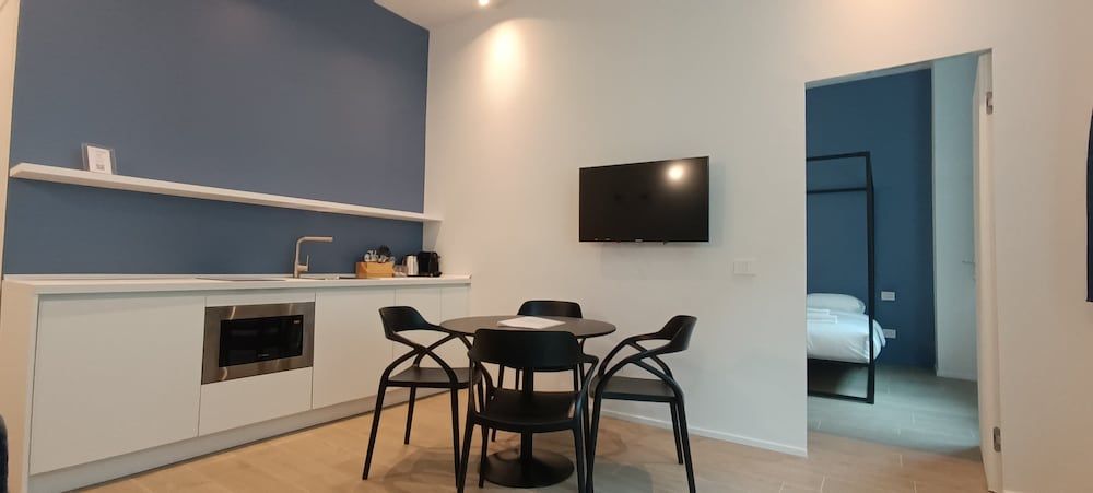 easyhomes - City Centre Suites Apartment, 1 Double Bed with Sofa bed 24