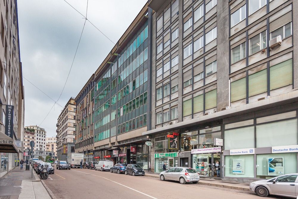 undefined easyhomes - City Centre Suites 3