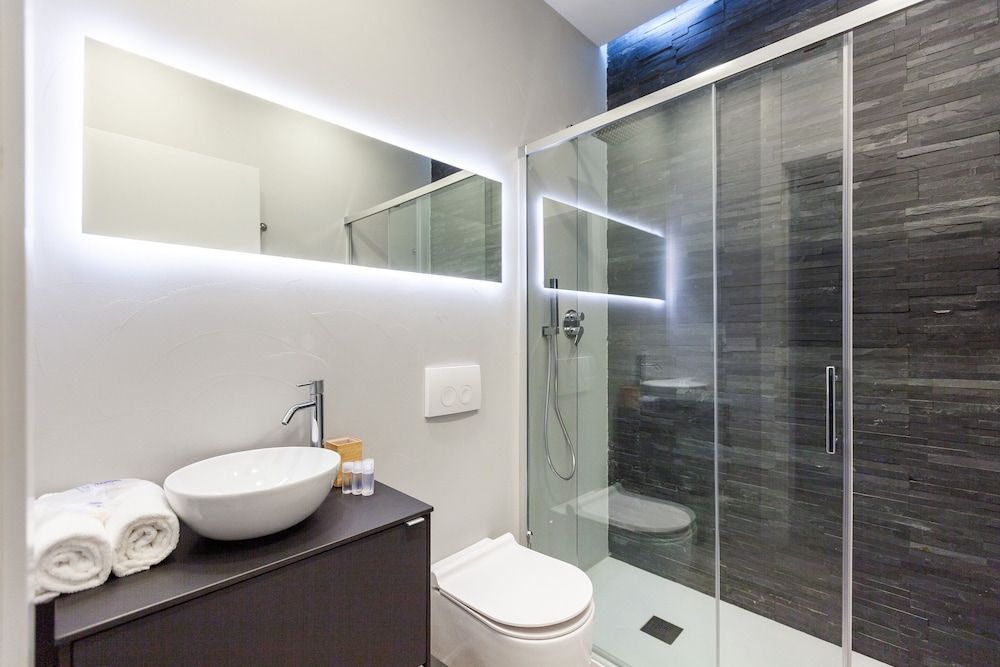 easyhomes - City Centre Suites Apartment, 1 Double Bed with Sofa bed 18