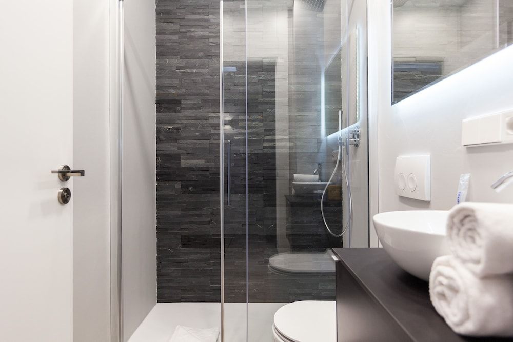 easyhomes - City Centre Suites Apartment, 1 Double Bed with Sofa bed 15