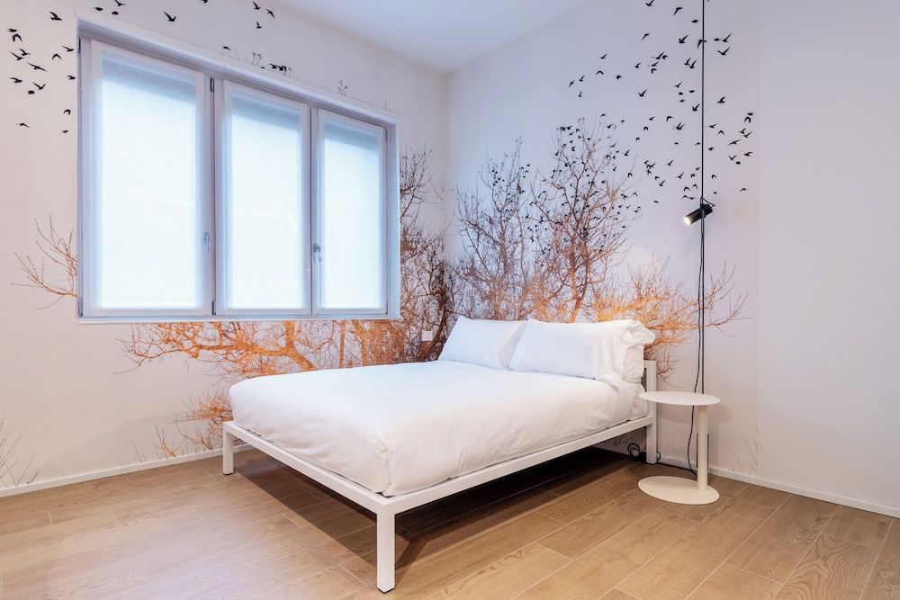 undefined easyhomes - City Centre Suites 7