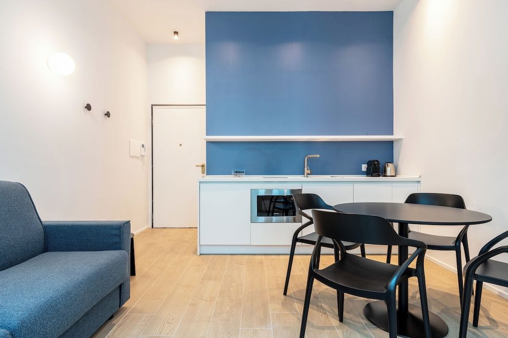 easyhomes - City Centre Suites Apartment, 1 Double Bed with Sofa bed 27