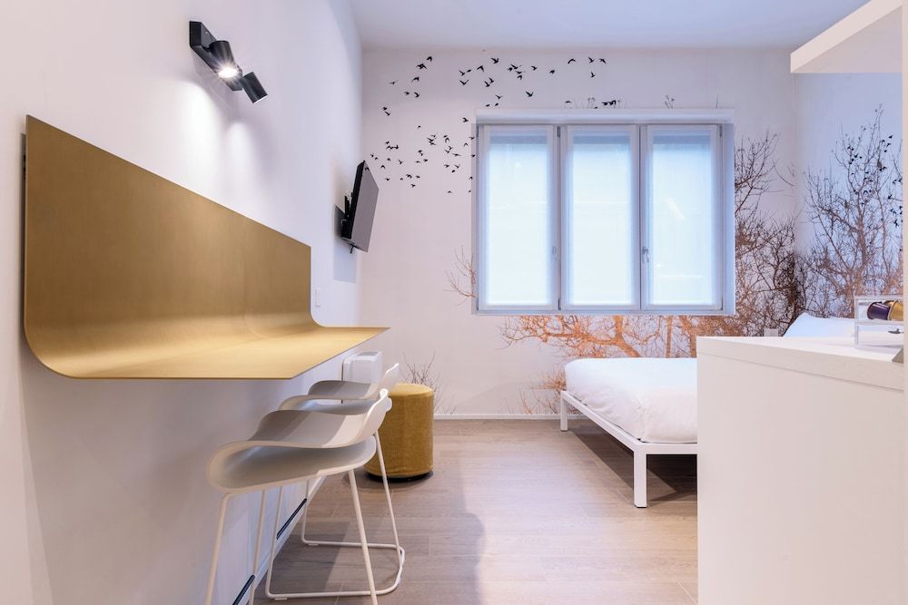 easyhomes - City Centre Suites Deluxe Studio 12