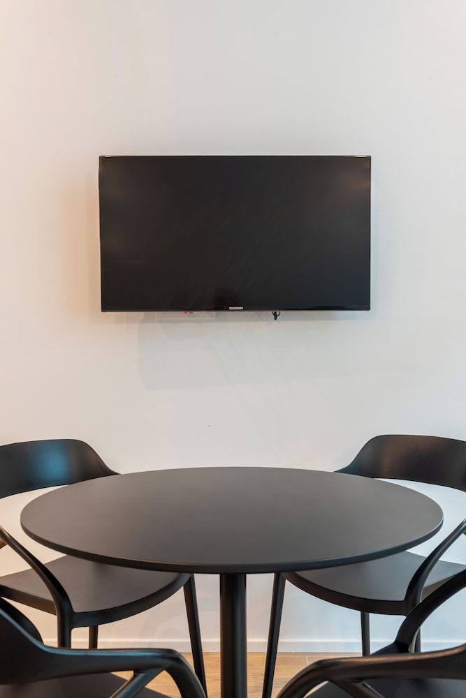 easyhomes - City Centre Suites Apartment, 1 Double Bed with Sofa bed 31