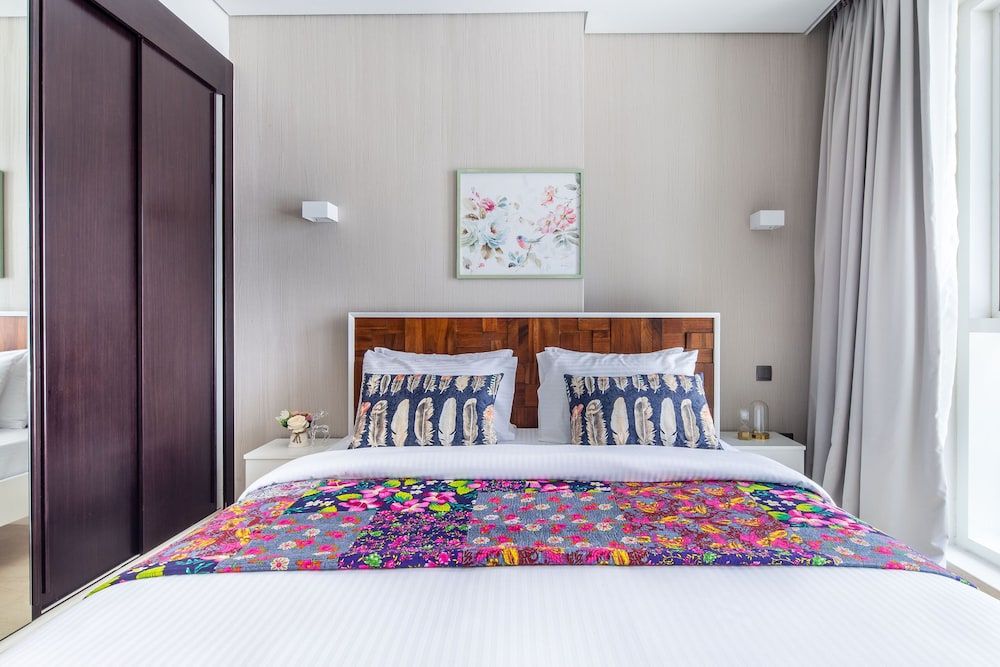 undefined Mesmerizing 1BR Apartment in Grand Downtown Dubai 6