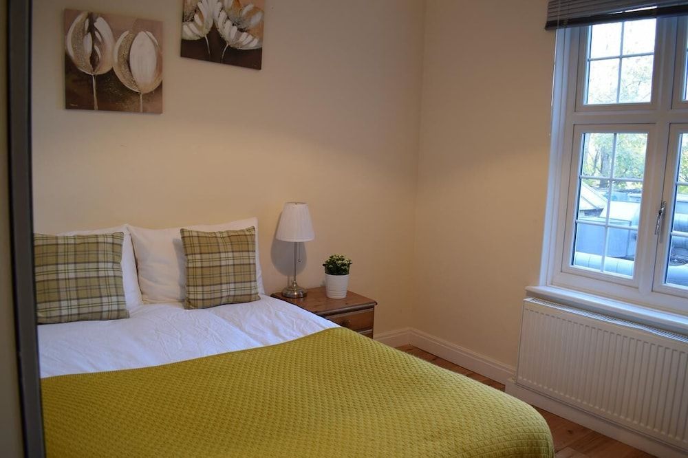 undefined Magma Flat 5