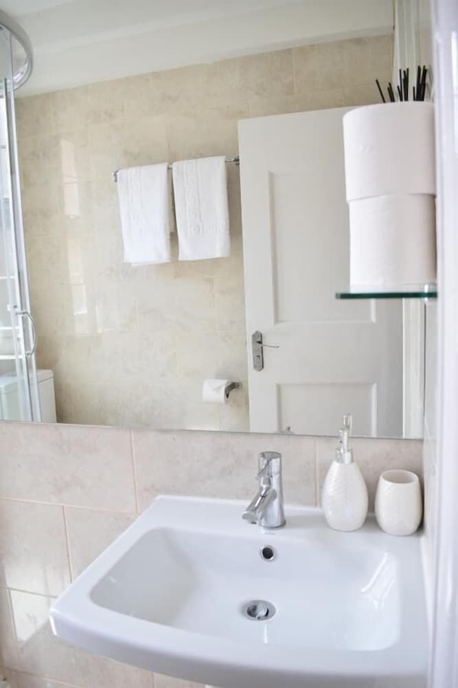 undefined Magma Flat 10