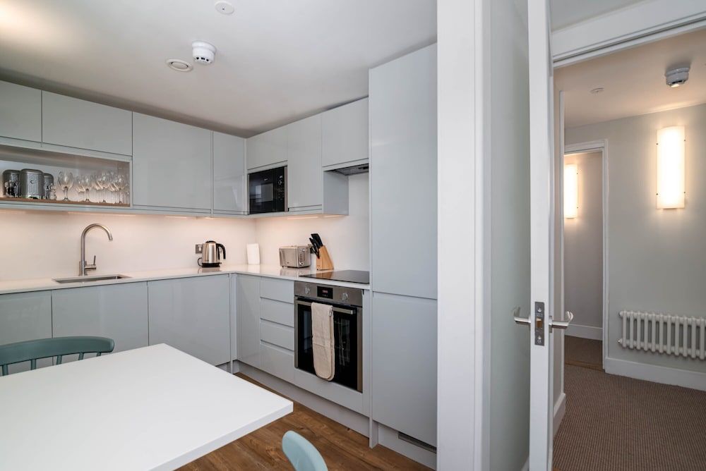 37 Doughty Street Superior Apartment, 2 Bedrooms 5