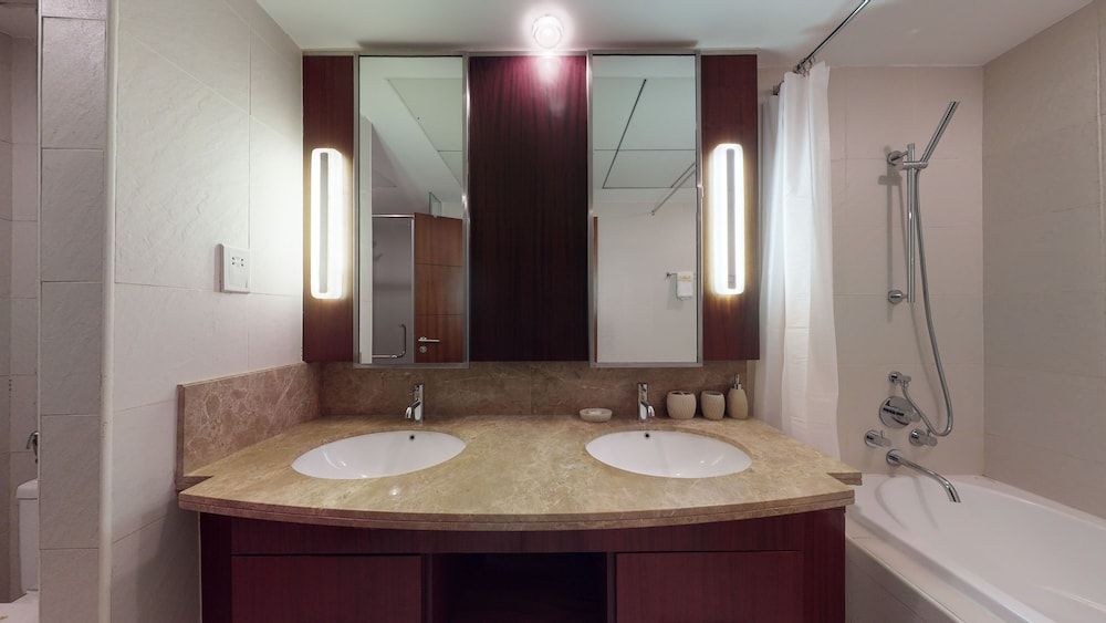 Lux BnB 3BDR Burj Khalifa & Pool Views Premier Apartment 41