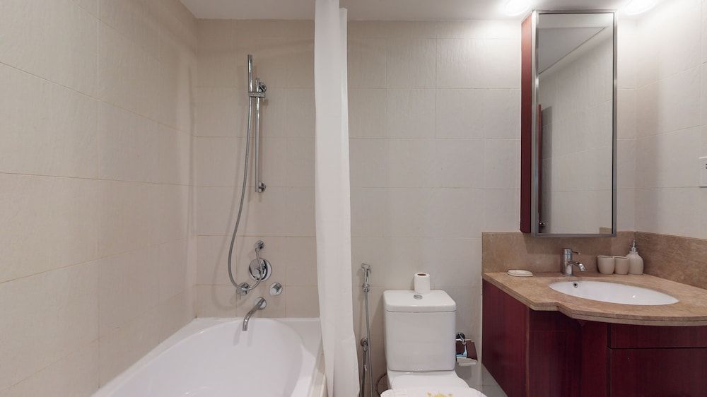 Lux BnB 3BDR Burj Khalifa & Pool Views Premier Apartment 36