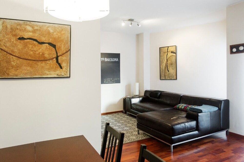 undefined Centric Apartment Fira 10