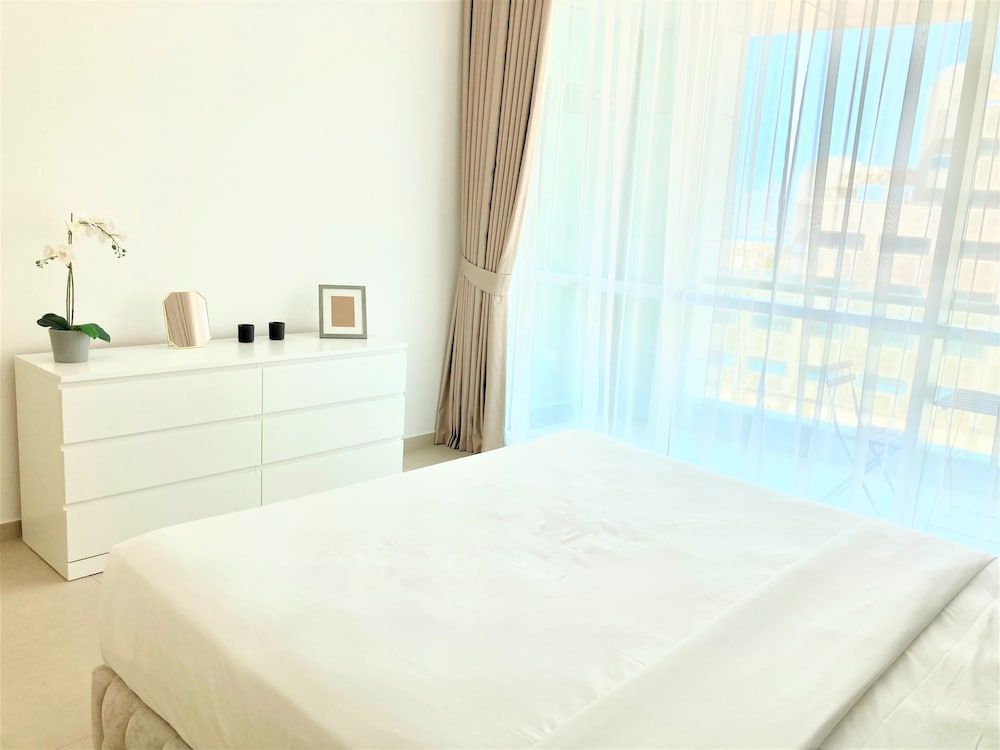 undefined Luxurious Stay at the Walk JBR 7