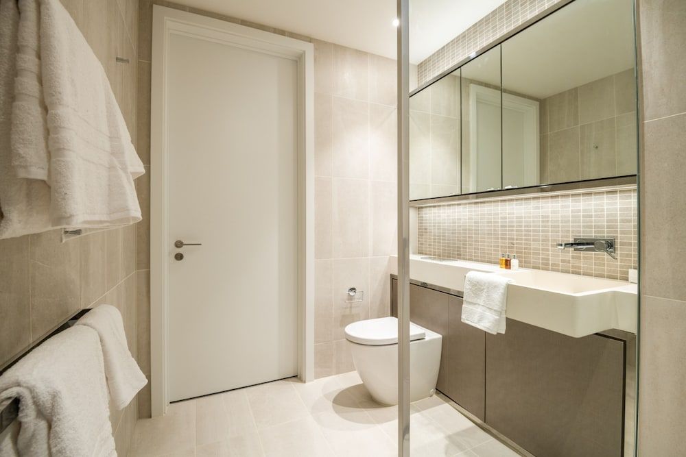 Sensational Studio Apartment in Londons Vibrant Canary Wharf Apartment (0 Bedroom) 8