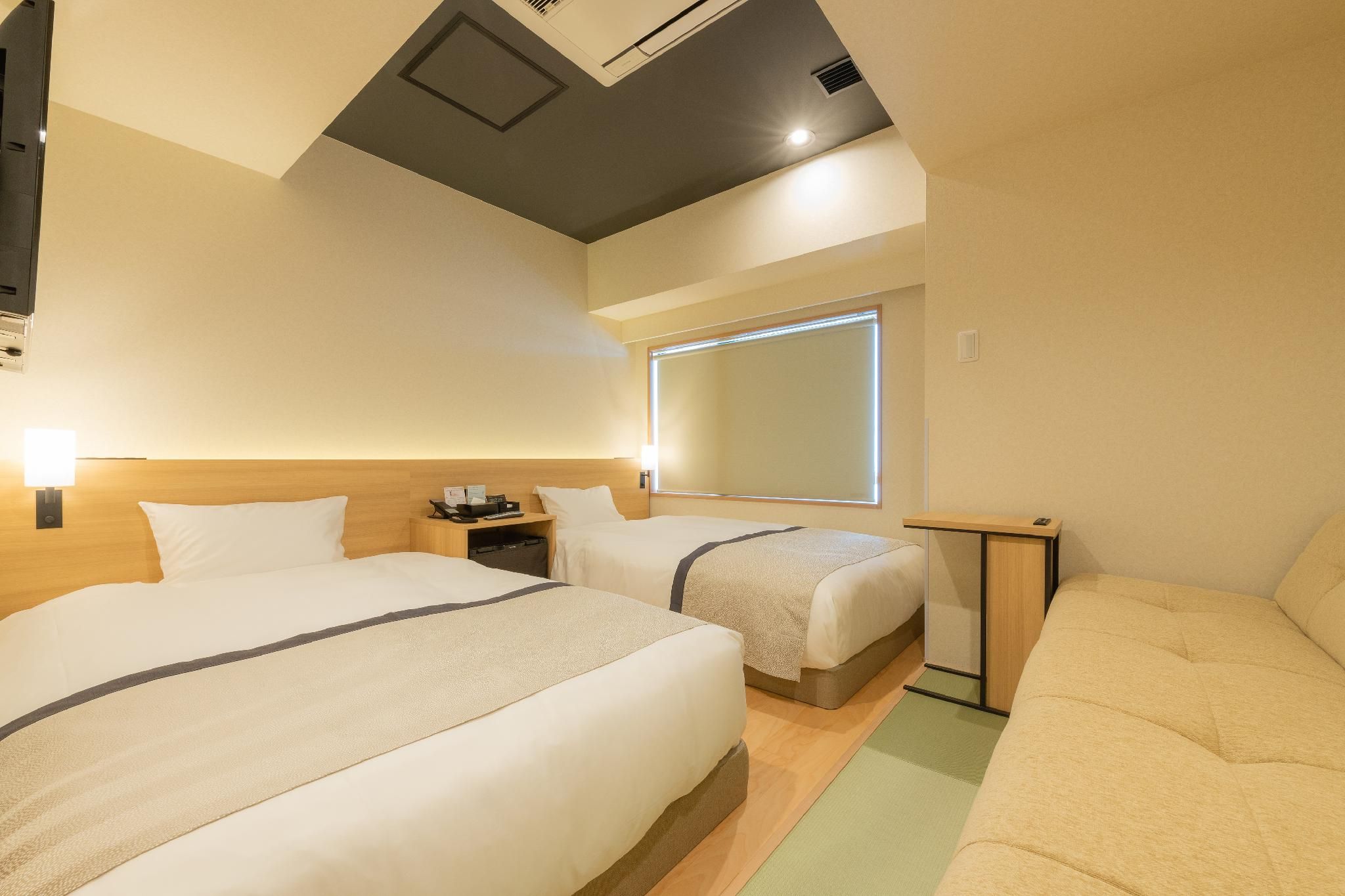 Modern Japanese Style Twin Room - Non-Smoking