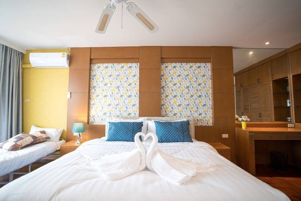 Dojo Pool Villa Beachfront 6-Bedroom Villa with Private Pool 5