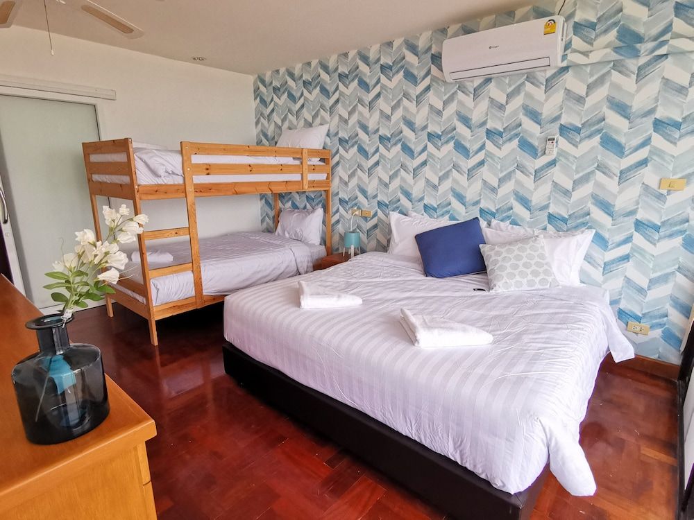 Dojo Pool Villa Beachfront 6-Bedroom Villa with Private Pool 6