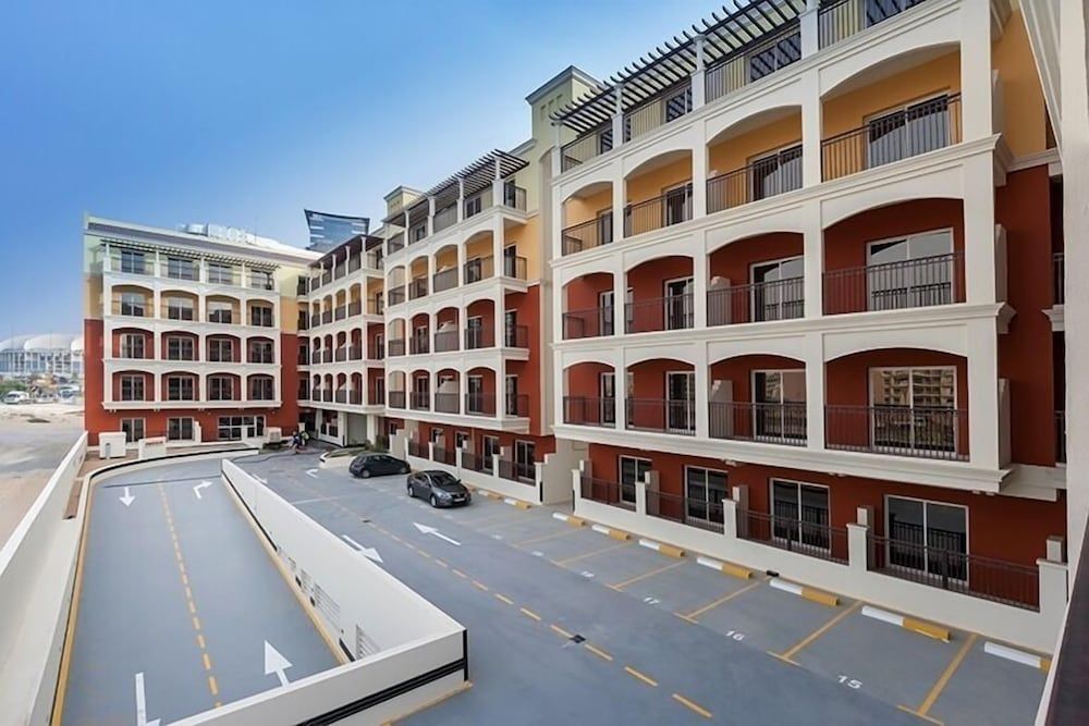 undefined Holiday Boulevard 2