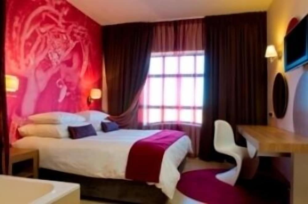 Superior Room, 1 King Bed