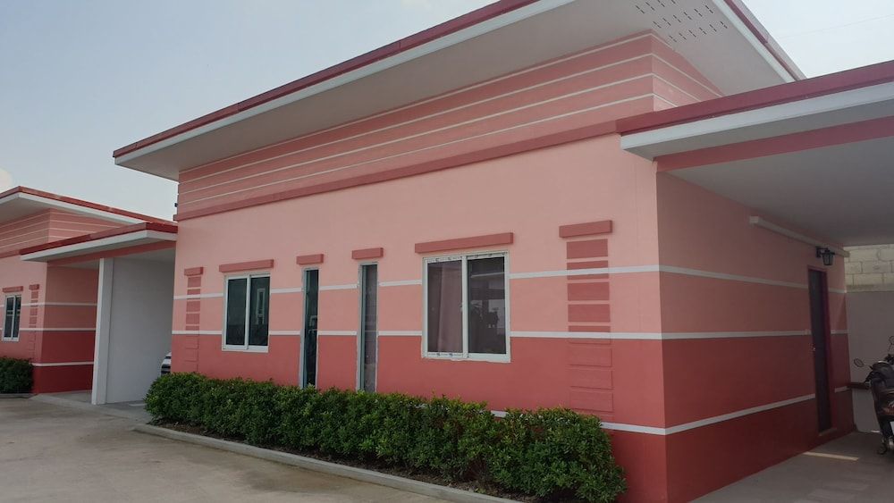 undefined OYO 683 Baan Lo Samphao 10