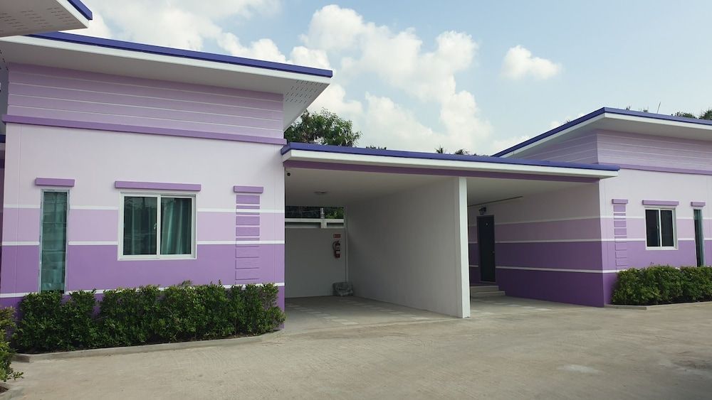 undefined OYO 683 Baan Lo Samphao 5