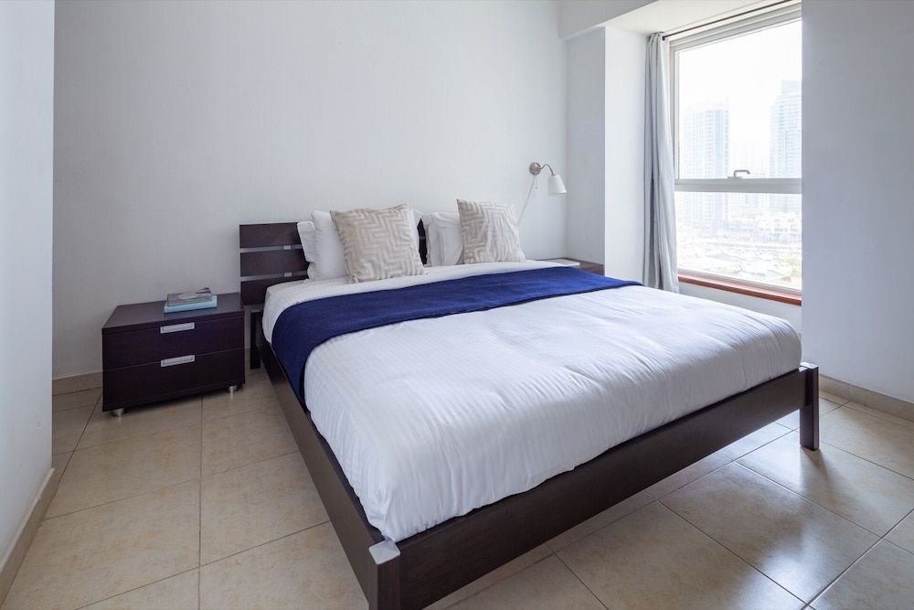 undefined Elegant & Spacious 2BR Apartment In Dubai Marina 6
