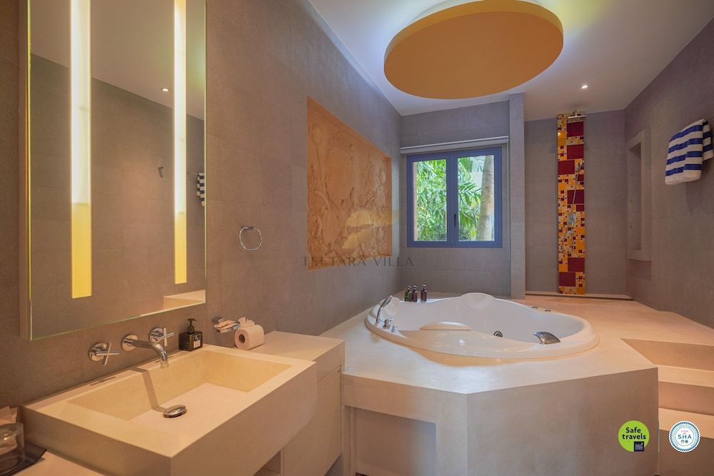 Teetara Villa Patong Family Villa, 5 Bedrooms, Partial Sea View 19