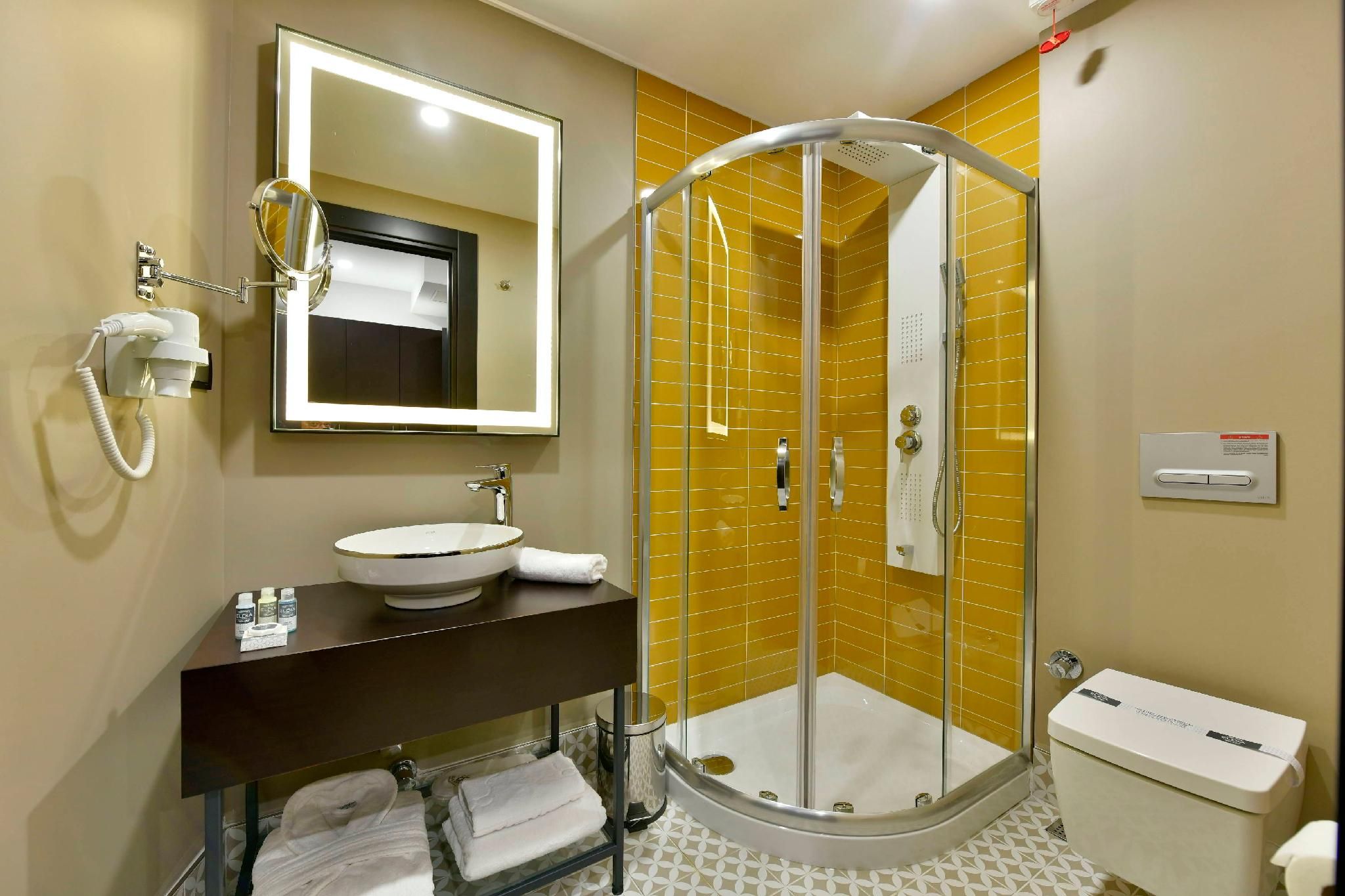 undefined G-Han Hotel 6