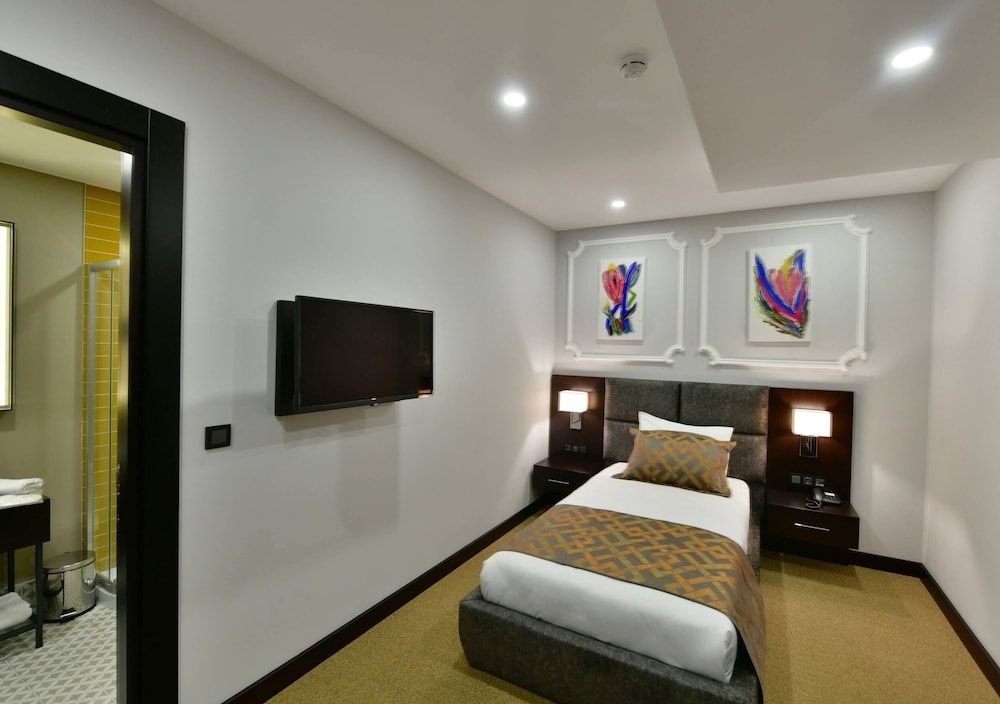 undefined G-Han Hotel 10