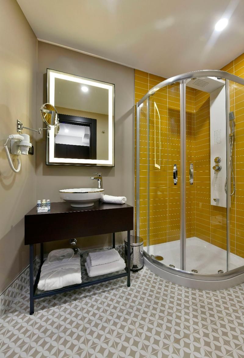 undefined G-Han Hotel 5