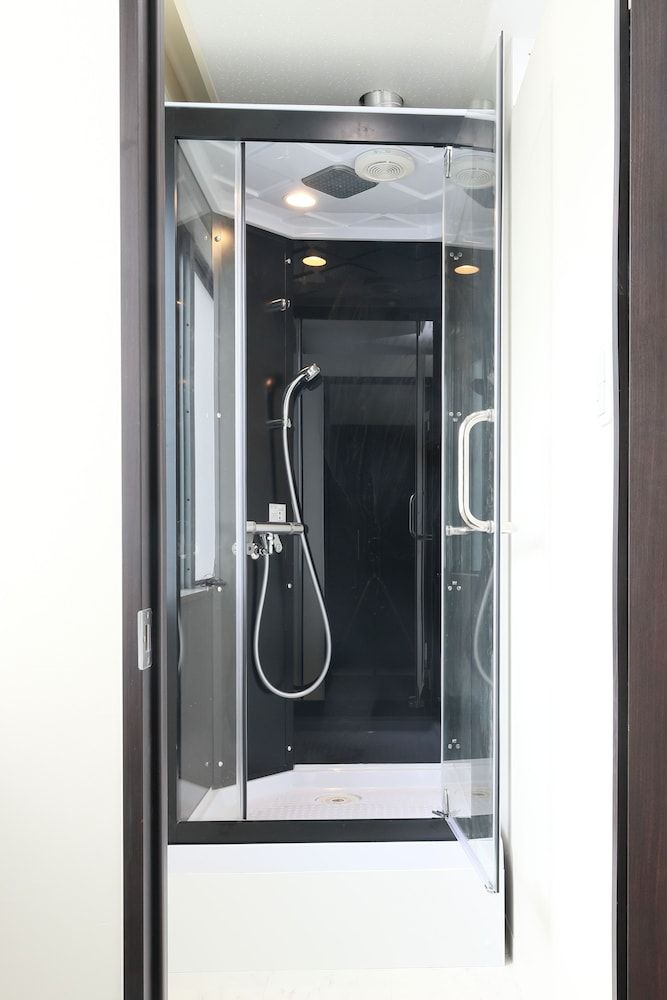 IBASHO Hiroo 4F Room for 6 Guests 21