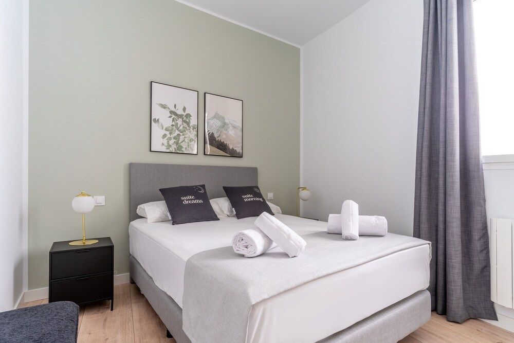 undefined limehome Madrid Calle Ave María 4