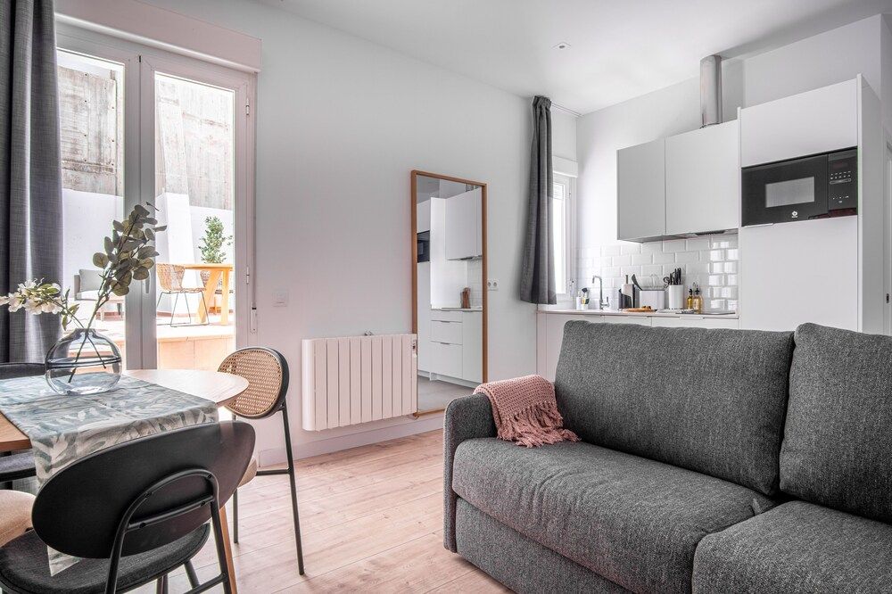 limehome Madrid Calle Ave María One-Bedroom Apartment with Terrace 10