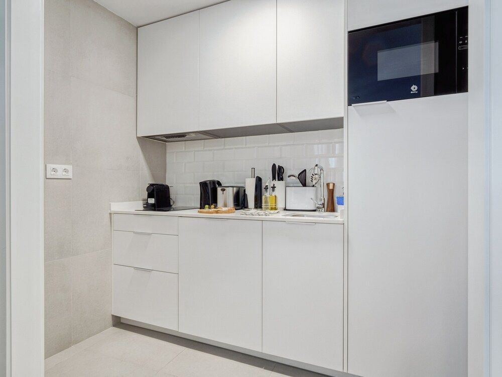 limehome Madrid Calle Ave María One-Bedroom Apartment 8