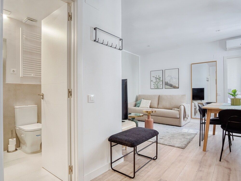 limehome Madrid Calle Ave María One-Bedroom Apartment 15