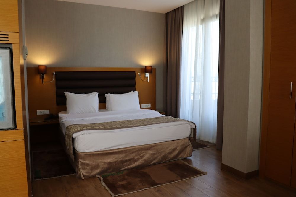 undefined Riva Hotel Taksim 3