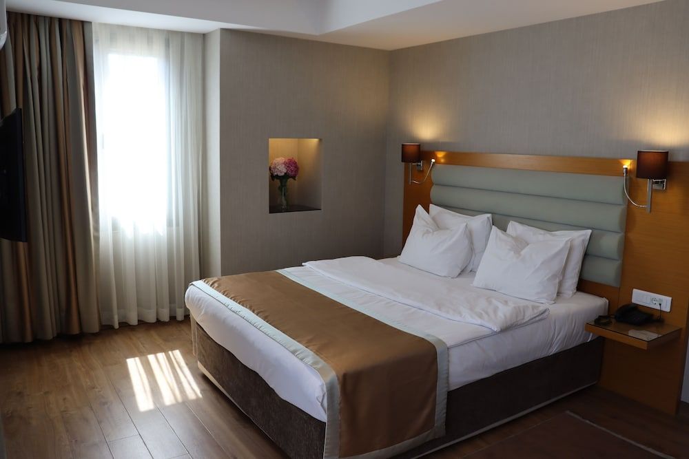 undefined Riva Hotel Taksim 2