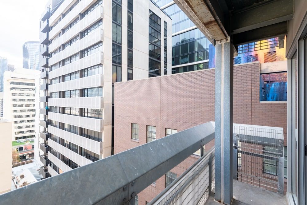 Spacious CBD Apt in the Heart of Melbourne Apartment (1 Bedroom) 25