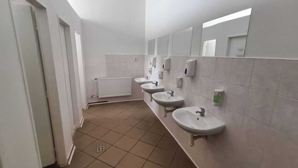 undefined A Plus Hostel - Centrum 8