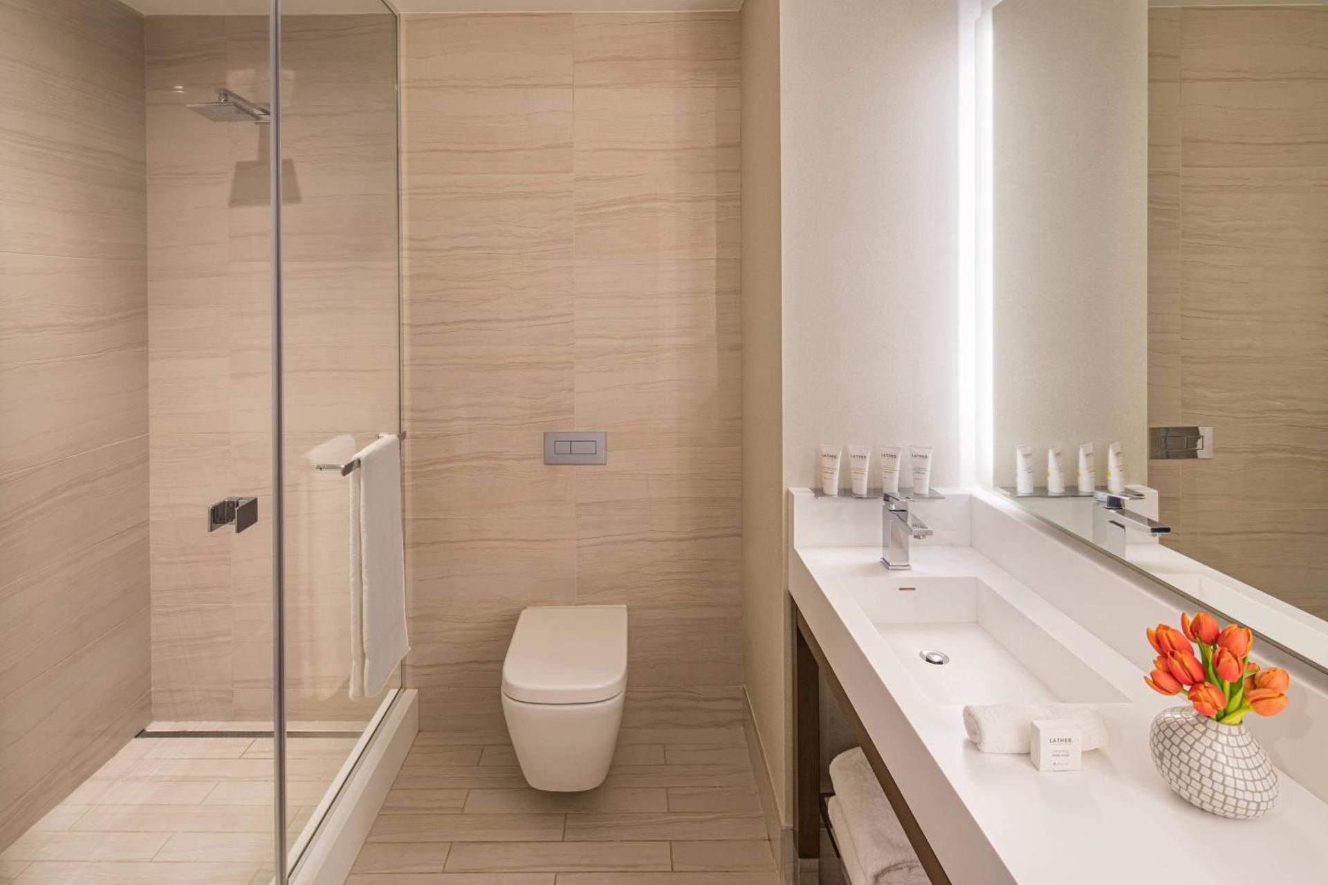 Primary King Room - Hearing Accessible